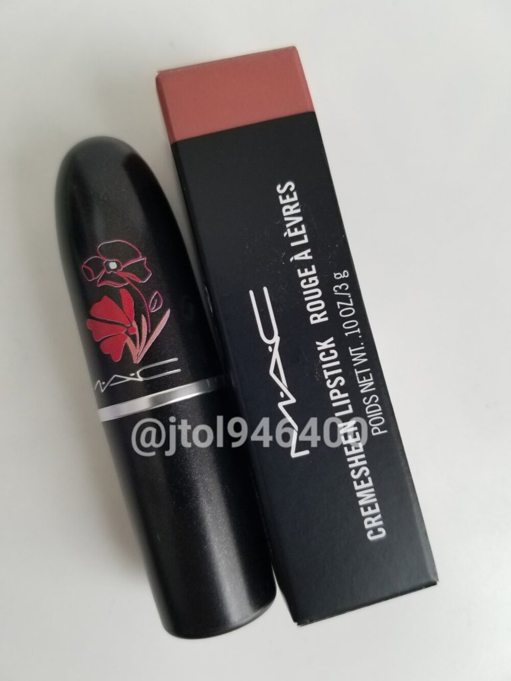 Mac Modesty Lipstick - Picture 10 of 10